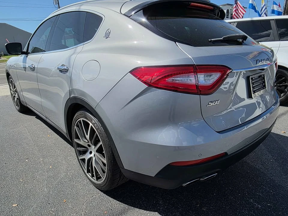 2017 Maserati Levante - Image 4 of 12
