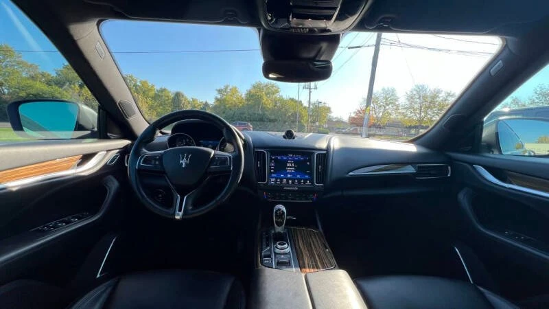 2017 Maserati Levante - Image 12 of 20