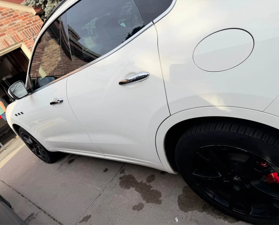 2017 Maserati Levante - Image 2 of 19