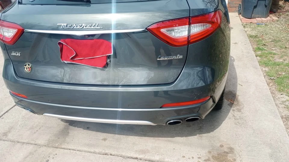 2017 Maserati Levante - Image 7 of 12