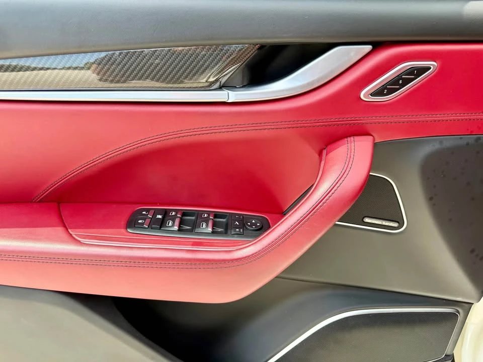 2017 Maserati Levante - Image 12 of 16