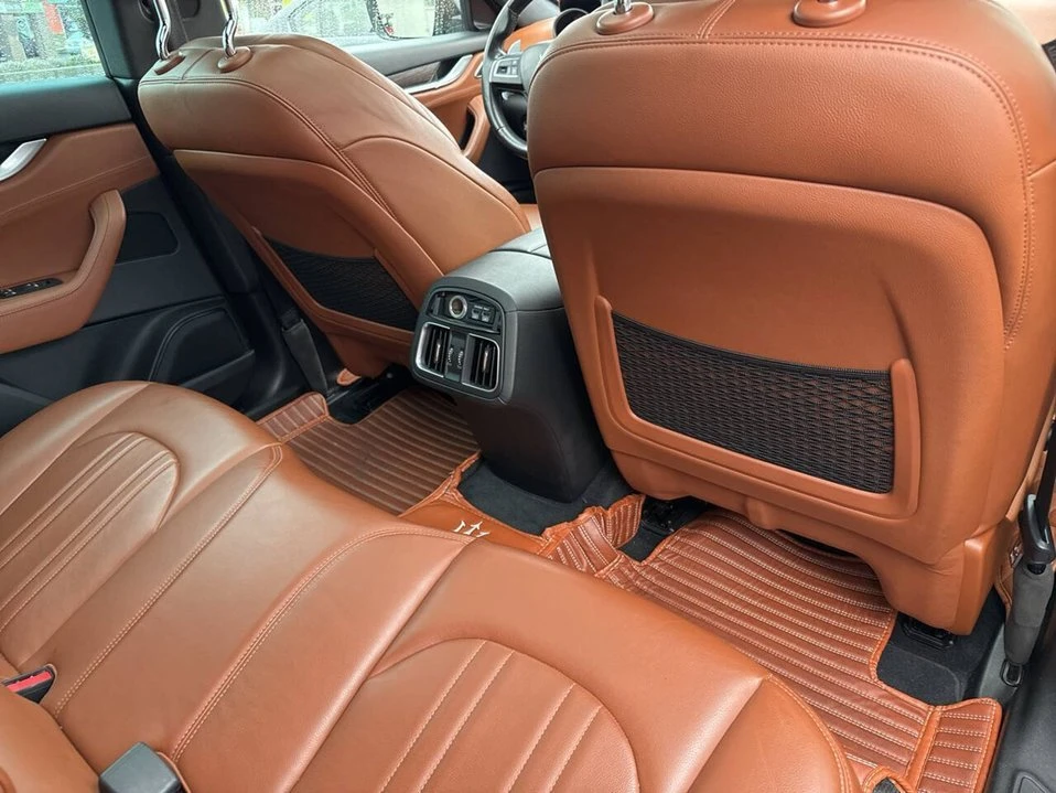 2017 Maserati Levante - Image 7 of 20