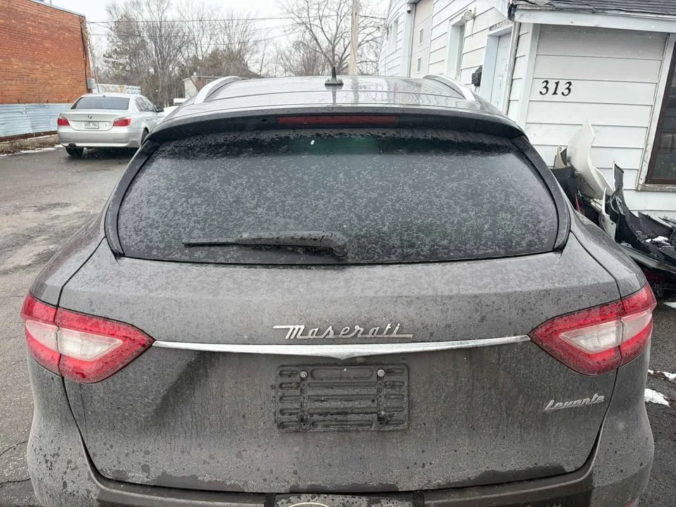 2017 Maserati Levante - Image 7 of 8