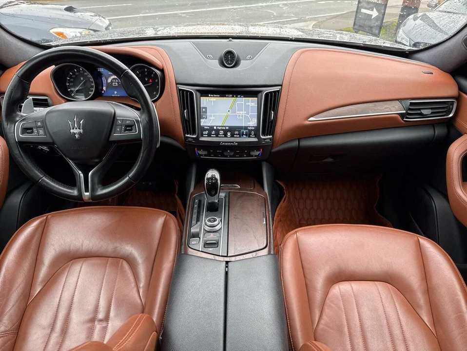 2017 Maserati Levante - Image 8 of 20