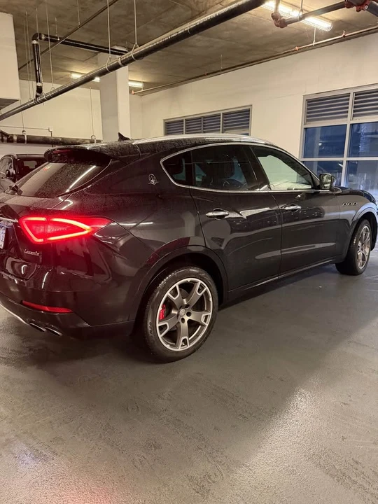 2017 Maserati Levante - Image 5 of 13