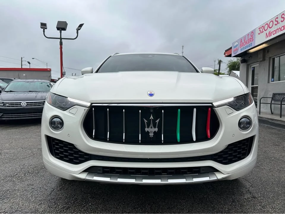 2017 Maserati Levante - Image 8 of 20