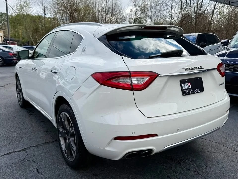 2017 Maserati Levante - Image 12 of 20