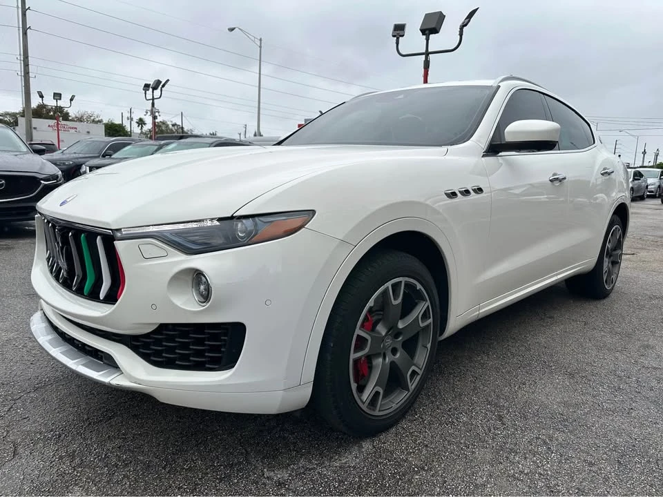 2017 Maserati Levante - Image 7 of 20