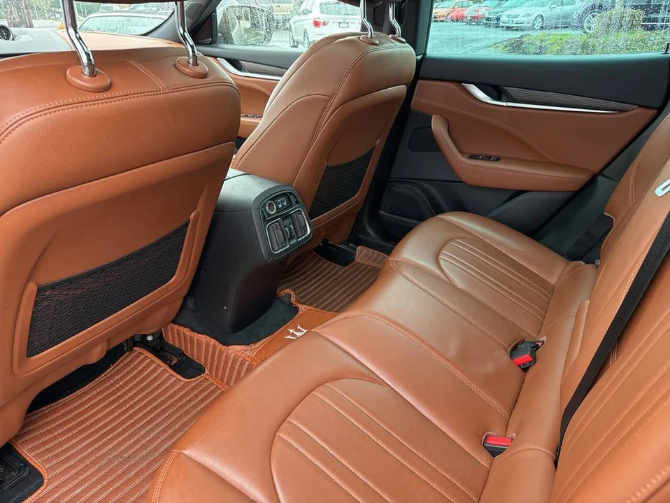 2017 Maserati Levante - Image 12 of 20