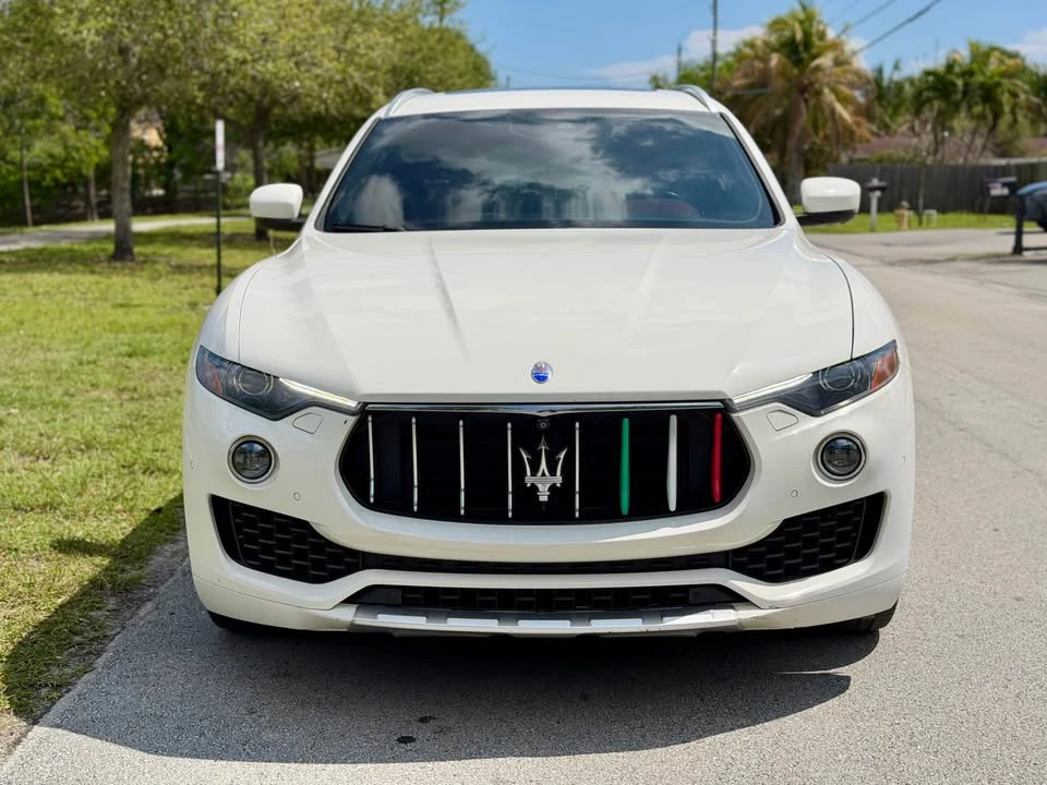 2017 Maserati Levante - Image 2 of 16