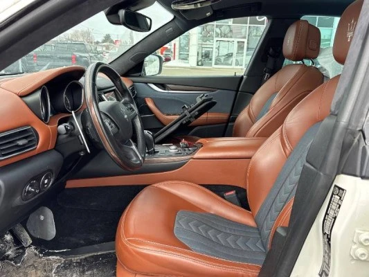 2017 Maserati Levante - Image 3 of 11