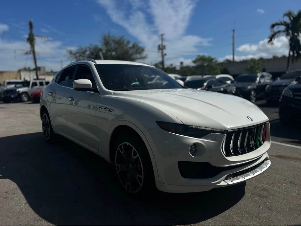 2017 Maserati Levante - Image 13 of 20