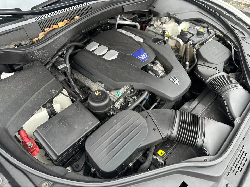 2017 Maserati Levante - Image 18 of 20
