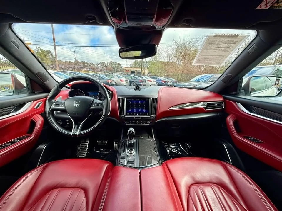 2017 Maserati Levante - Image 18 of 20
