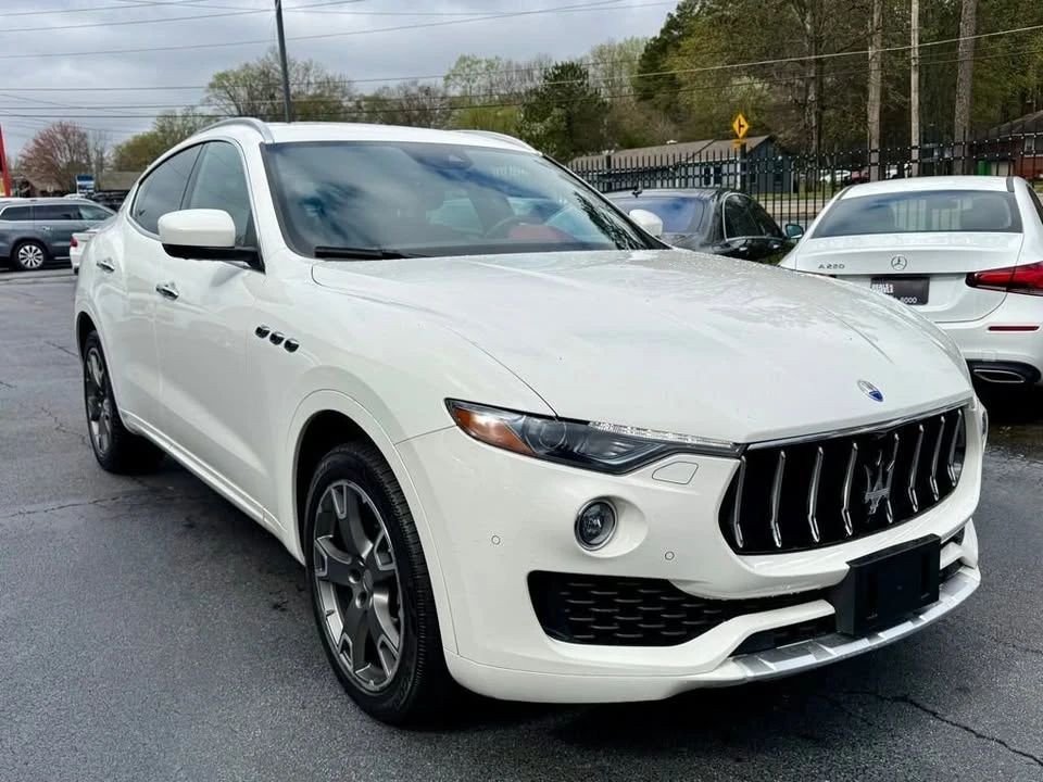 2017 Maserati Levante - Image 3 of 20