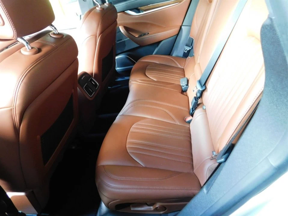 2017 Maserati Levante - Image 9 of 20