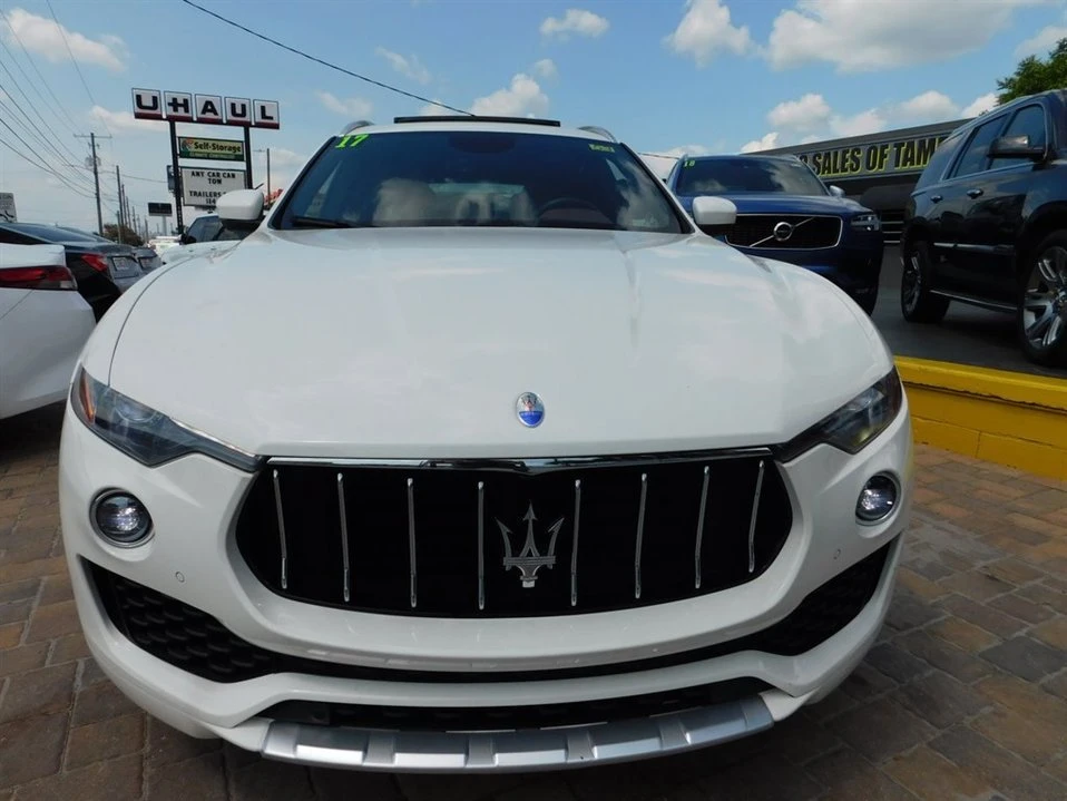 2017 Maserati Levante - Image 2 of 20