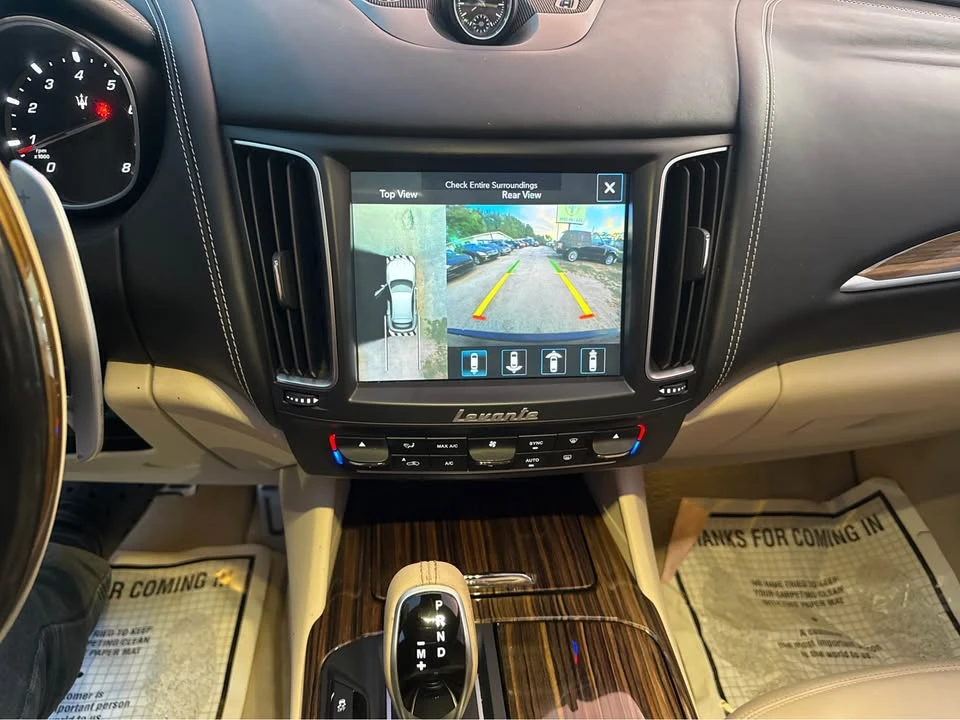 2017 Maserati Levante - Image 9 of 18