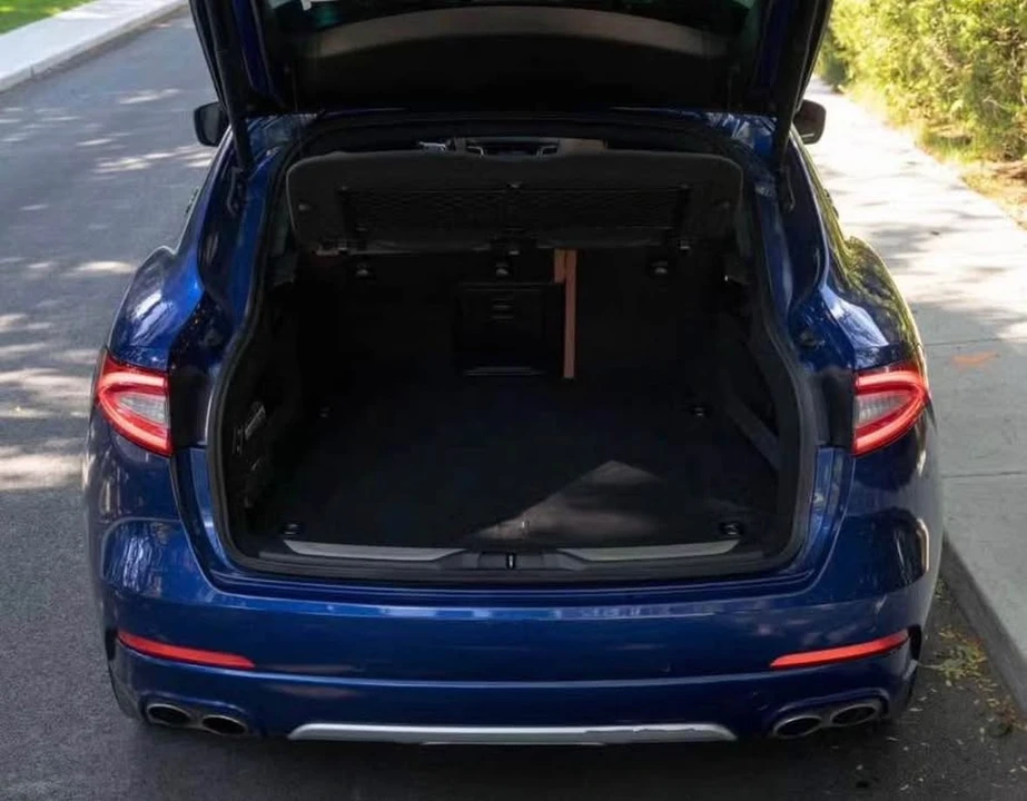 2017 Maserati Levante - Image 3 of 8