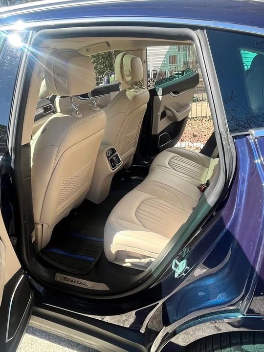 2017 Maserati Levante - Image 5 of 15