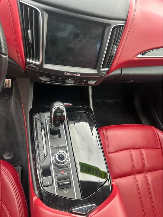 2017 Maserati Levante - Image 12 of 12