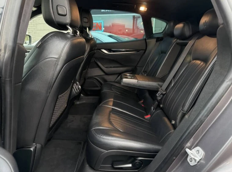 2017 Maserati Levante - Image 8 of 19