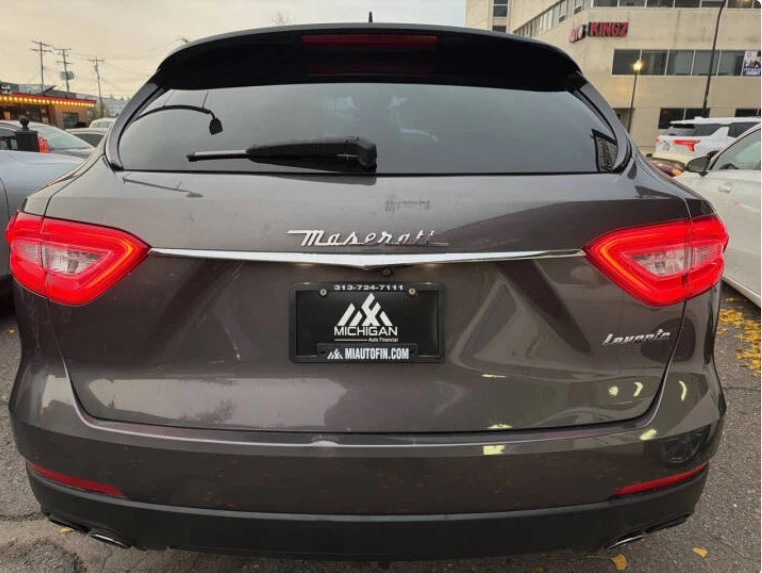 2017 Maserati Levante - Image 5 of 19