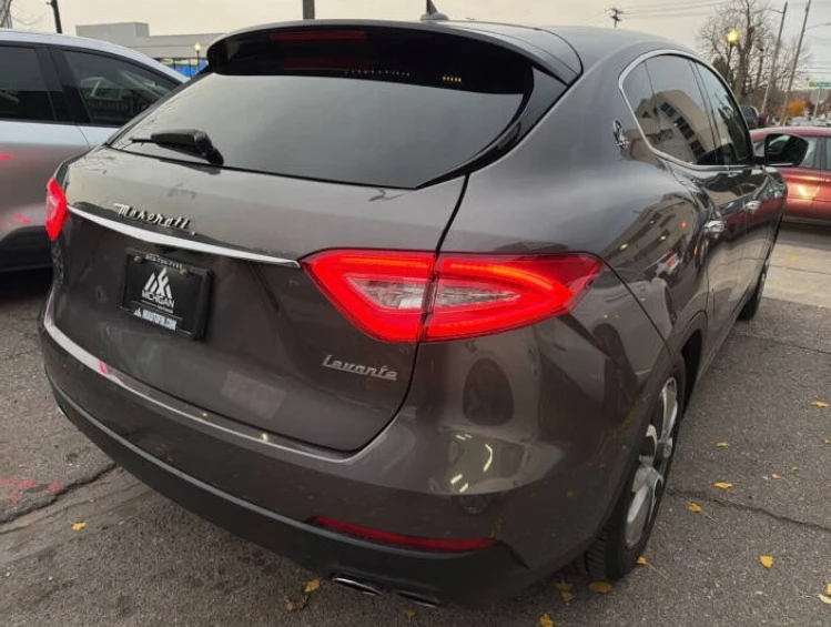 2017 Maserati Levante - Image 4 of 19