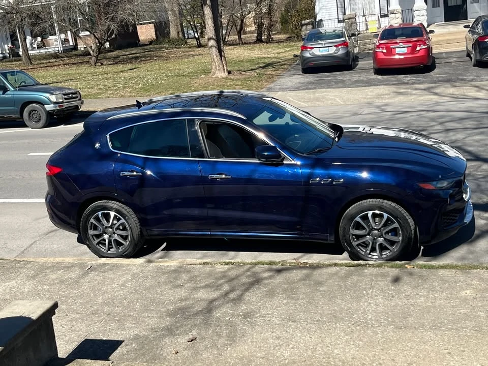 2017 Maserati Levante - Image 3 of 15