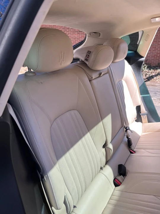 2017 Maserati Levante - Image 8 of 15
