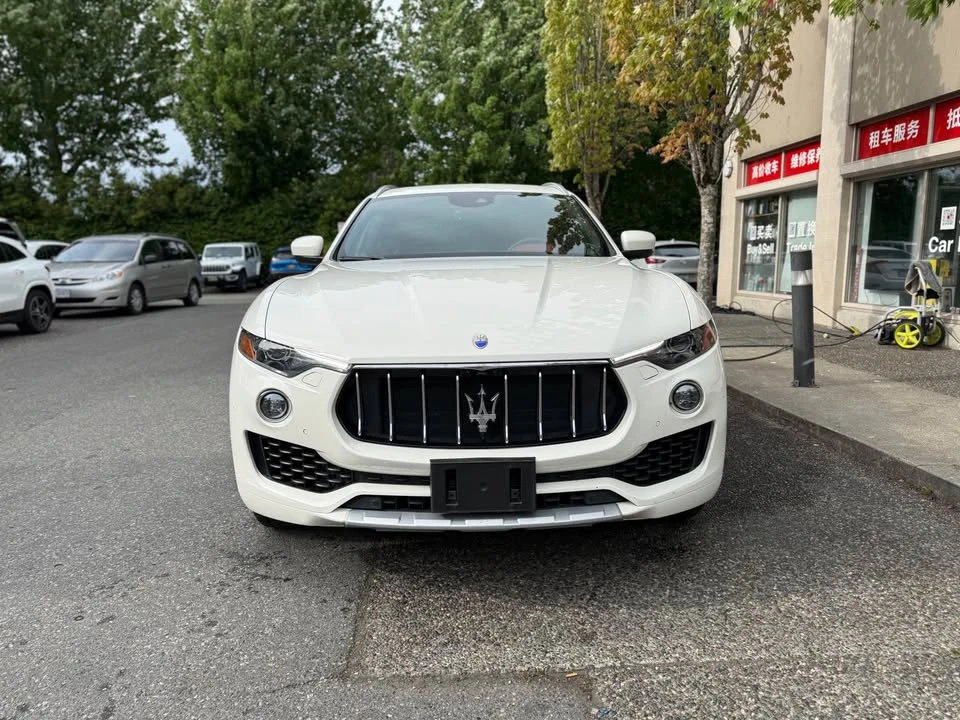 2017 Maserati Levante - Image 3 of 11