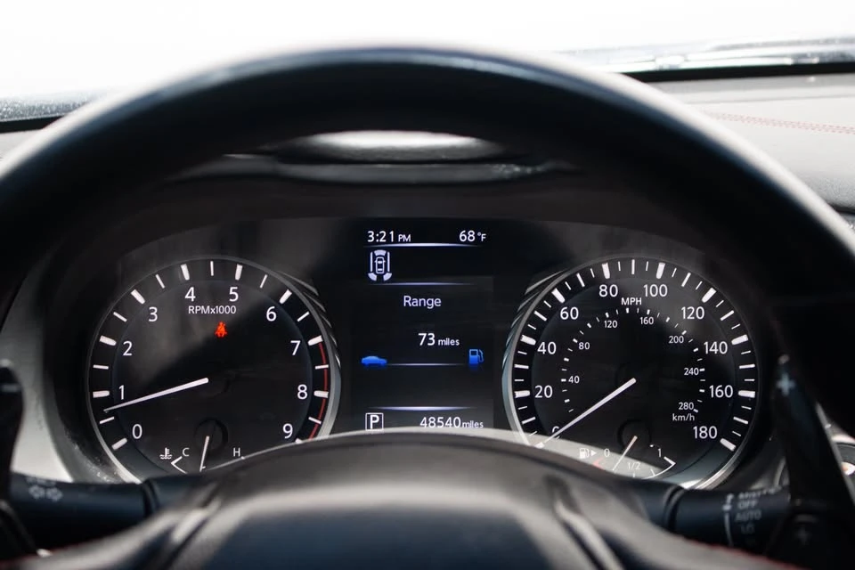 2017 Maserati Levante - Image 13 of 16