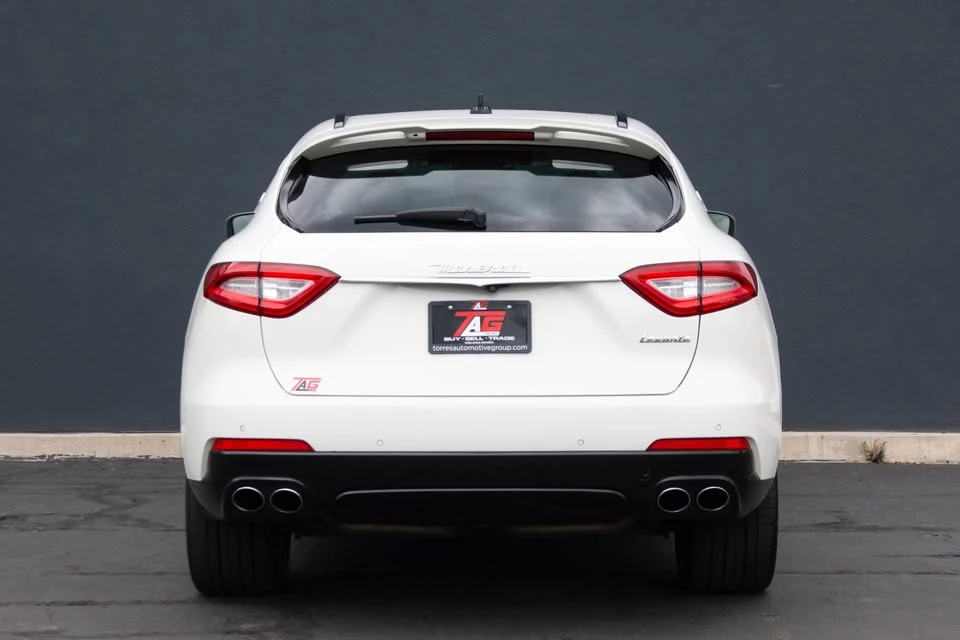 2017 Maserati Levante - Image 3 of 16