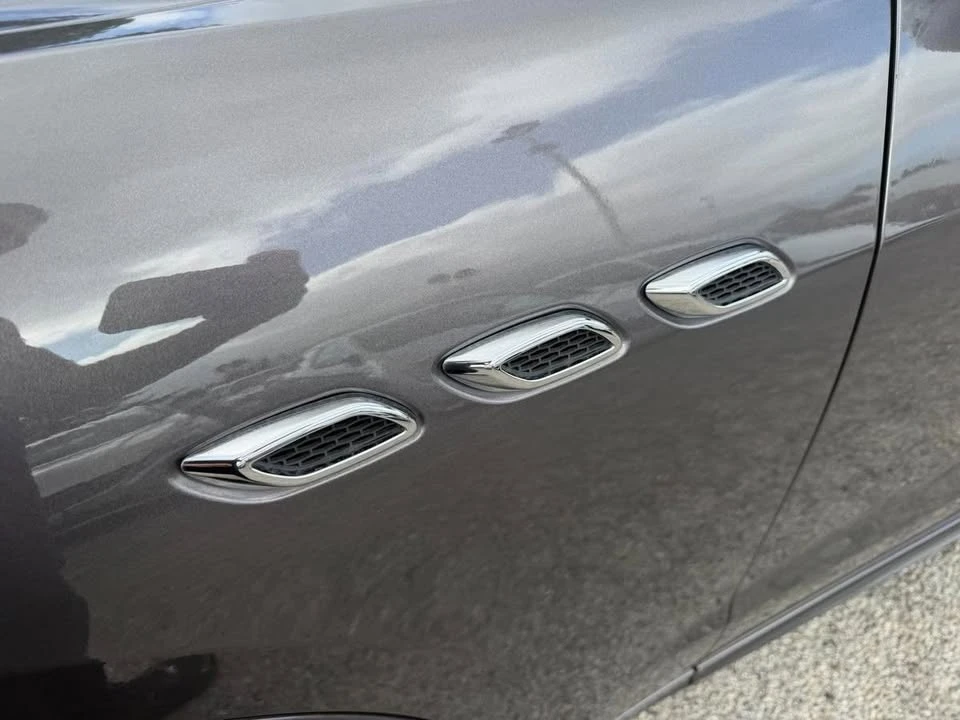 2017 Maserati Levante - Image 8 of 20