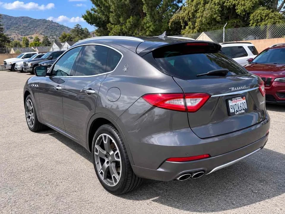 2017 Maserati Levante - Image 4 of 20