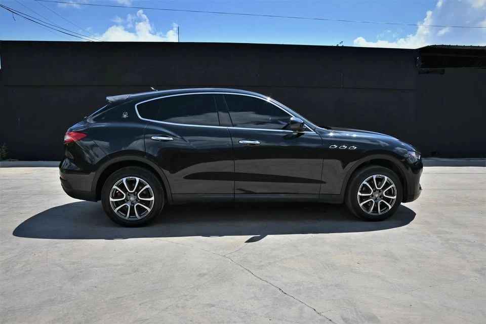 2017 Maserati Levante - Image 7 of 19