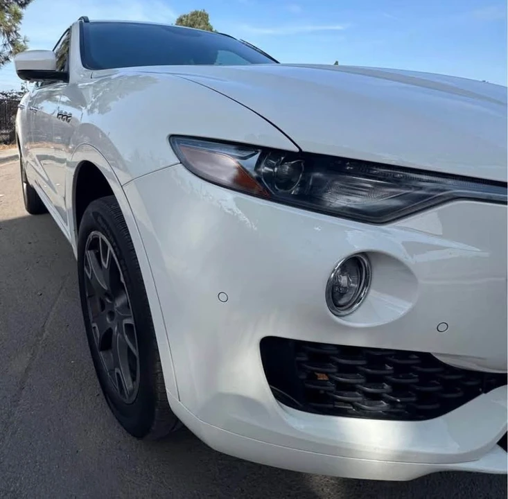 2017 Maserati Levante - Image 6 of 9