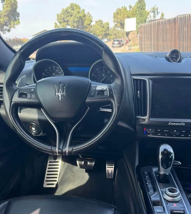 2017 Maserati Levante - Image 9 of 9