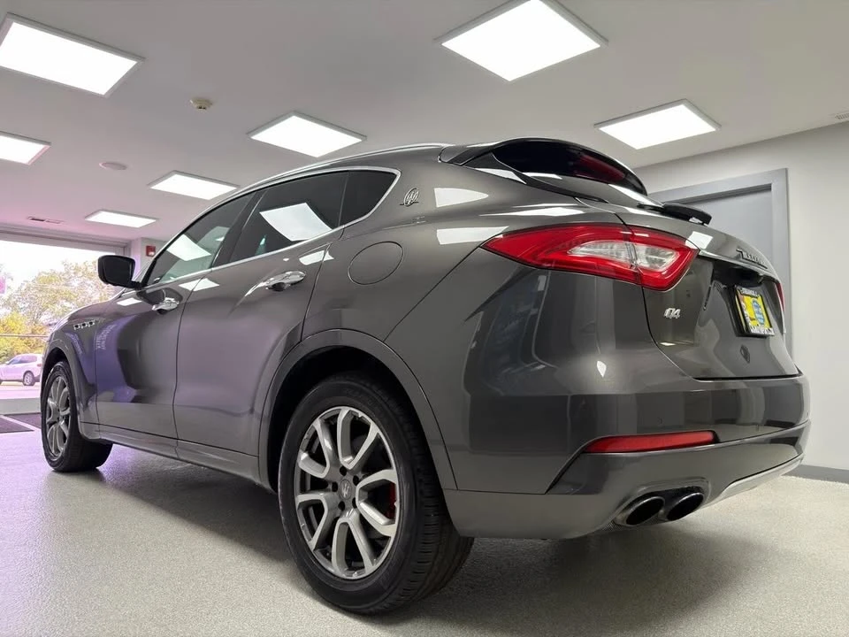 2017 Maserati Levante - Image 5 of 20