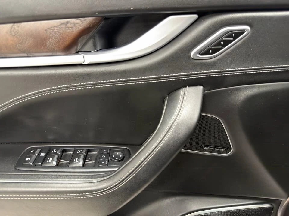 2017 Maserati Levante - Image 15 of 20