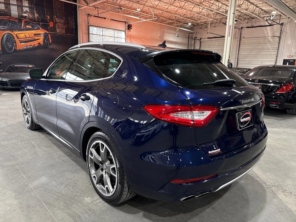 2017 Maserati Levante - Image 3 of 12