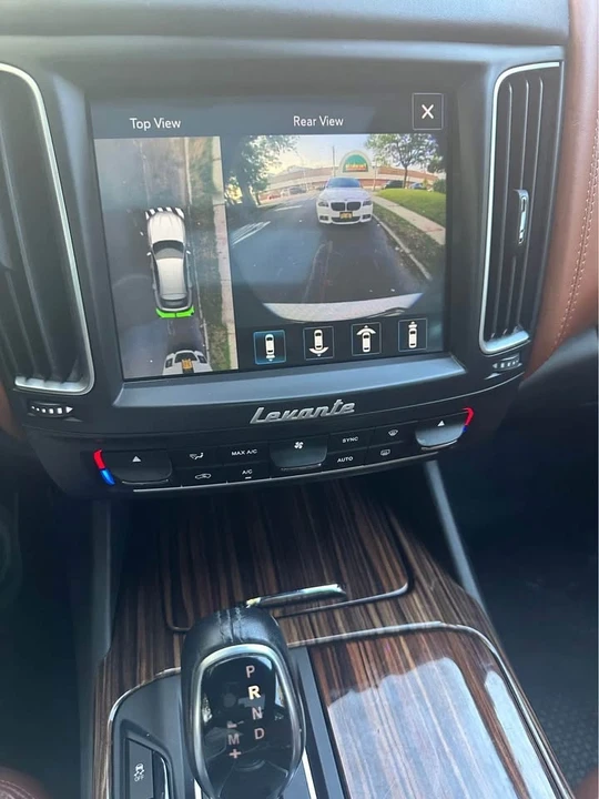 2017 Maserati Levante - Image 10 of 10