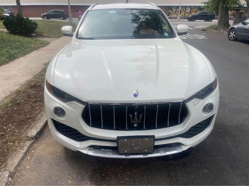 2017 Maserati Levante - Image 2 of 10