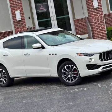 2017 Maserati Levante AWD