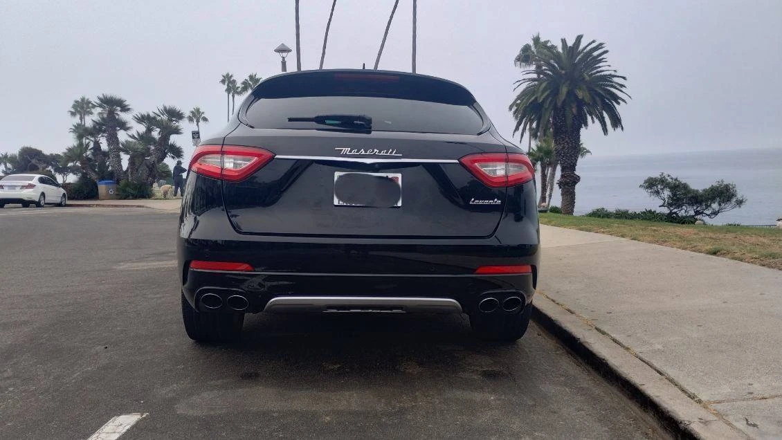 2017 Maserati Levante - Image 7 of 24
