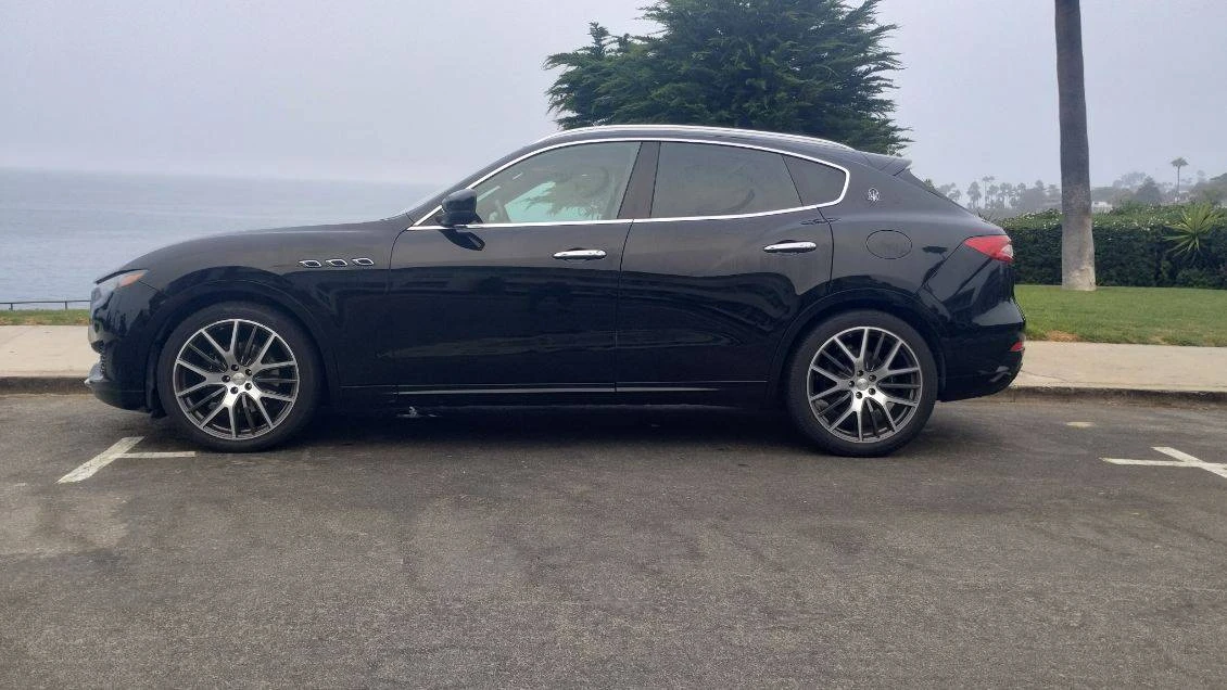 2017 Maserati Levante - Image 8 of 24