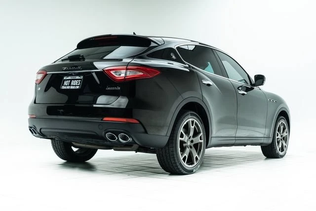 2017 Maserati Levante - Image 8 of 20