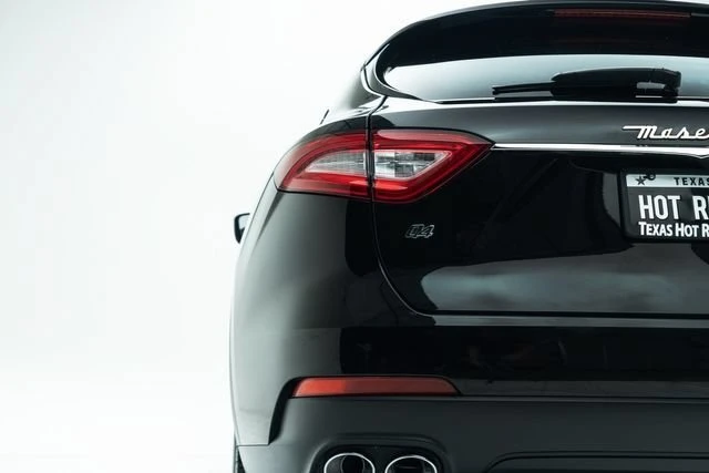 2017 Maserati Levante - Image 13 of 20
