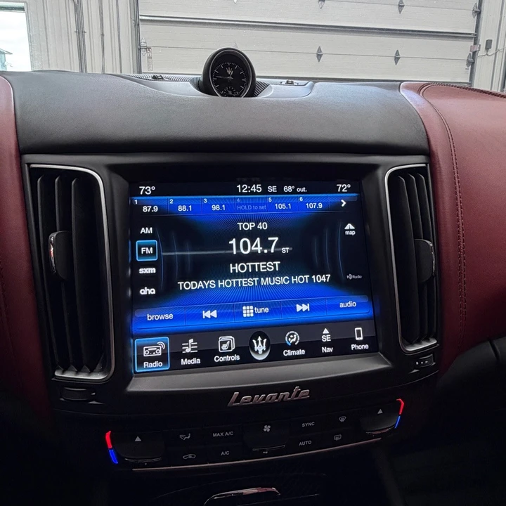 2017 Maserati Levante - Image 11 of 25