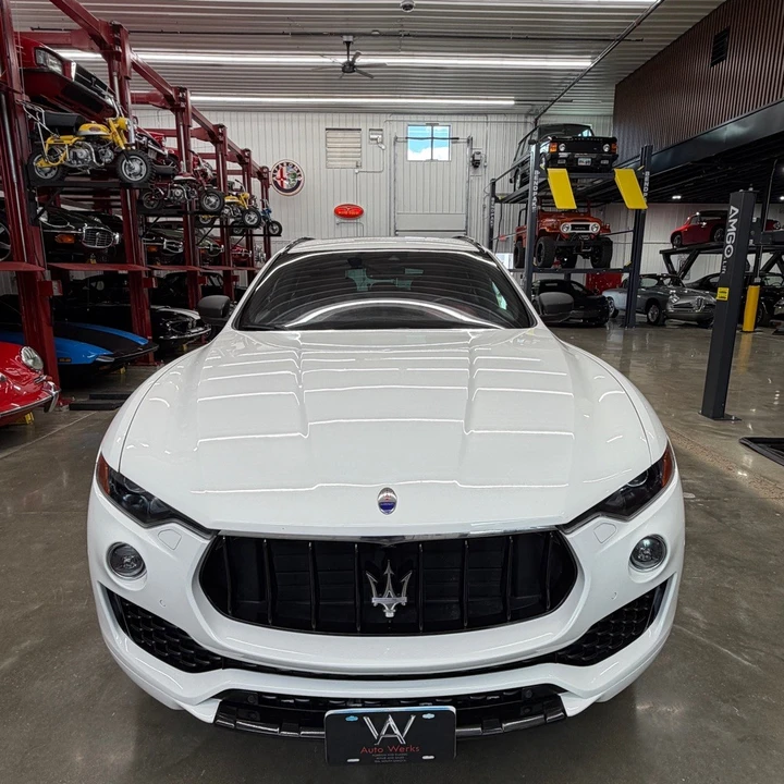 2017 Maserati Levante - Image 3 of 25